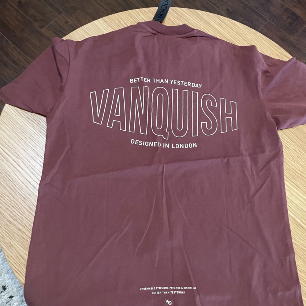 Vanquish men’s active street wear